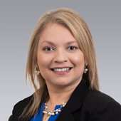 Ivonne Gonzalez | Experts | Colliers